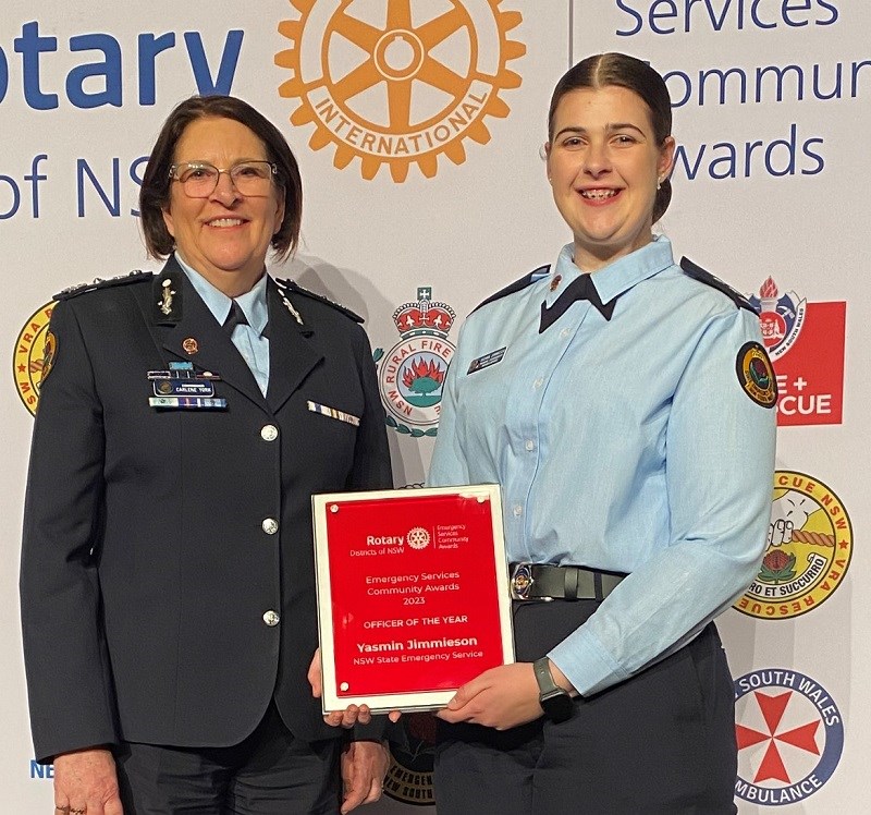 NSW SES VOLUNTEER WINS TOP ROTARY AWARD FOR COMMUNITY SERVICE